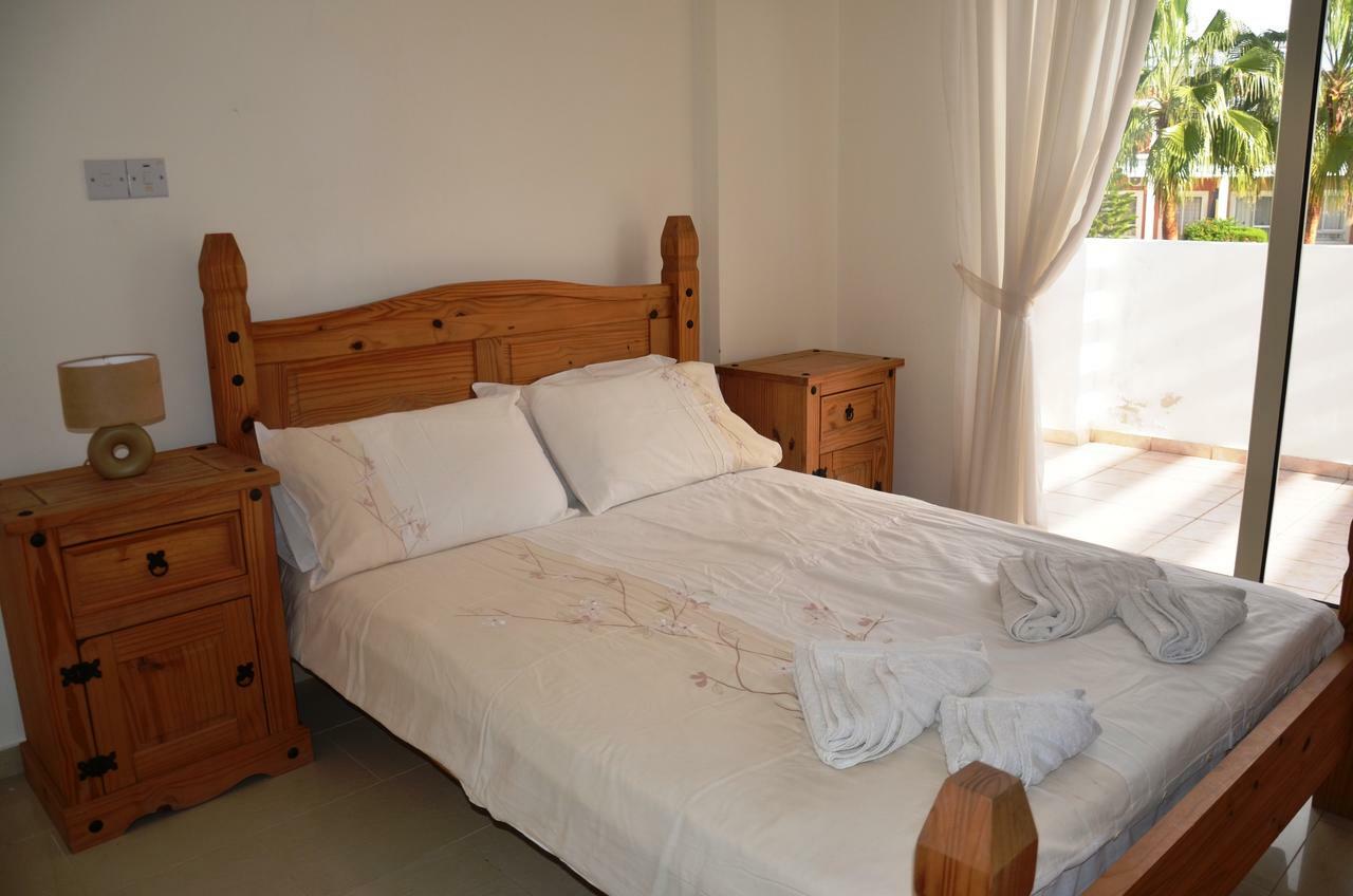 Top Floor, 2 Bedroom Apartment Vanessa D204, Free Wifi, Village View Пея Стая снимка