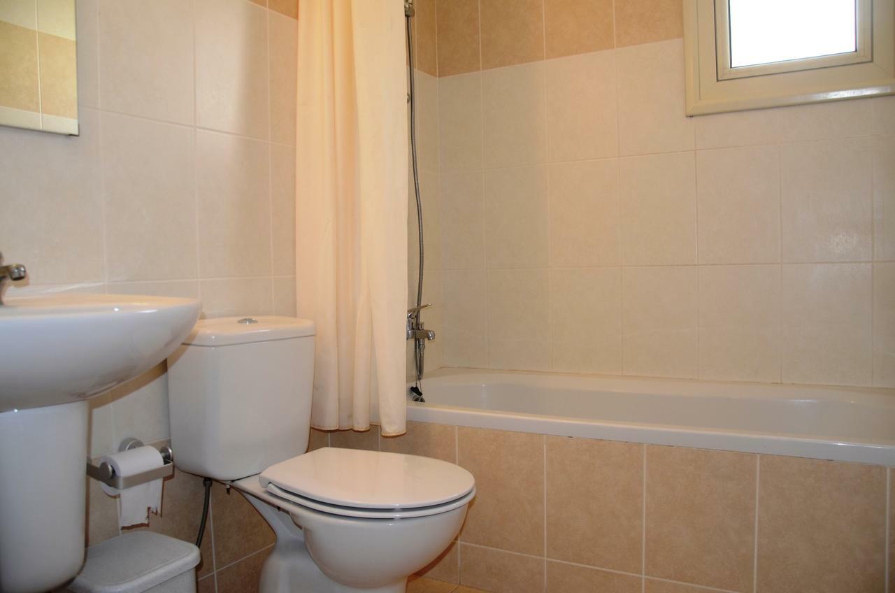 Top Floor, 2 Bedroom Apartment Vanessa D204, Free Wifi, Village View Пея Стая снимка