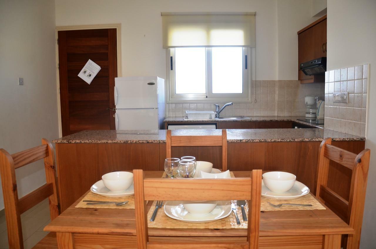 Top Floor, 2 Bedroom Apartment Vanessa D204, Free Wifi, Village View Пея Стая снимка