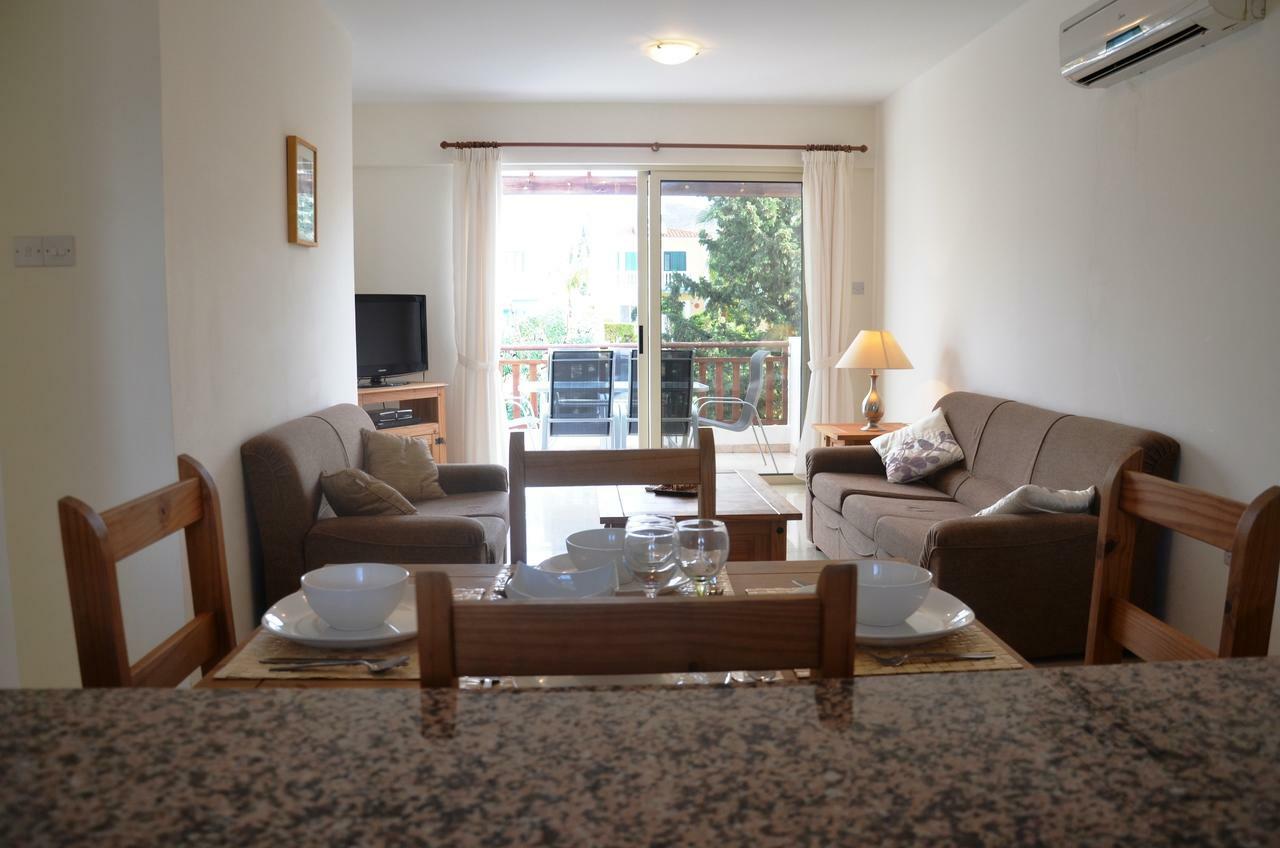 Top Floor, 2 Bedroom Apartment Vanessa D204, Free Wifi, Village View Пея Стая снимка